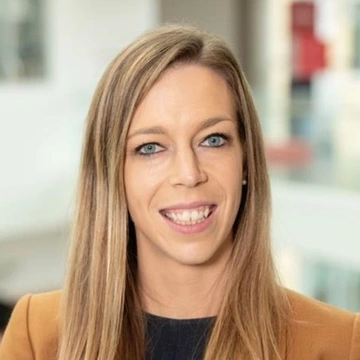 Headshot of Carrie Gardner.