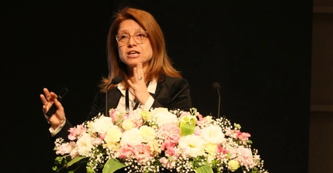 Ozkaya Explores Generative AI in Software Architecture During International Conference Keynote