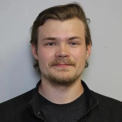 Headshot of Elias Miller.