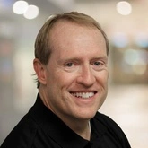 Headshot of Douglas Schmidt.