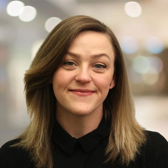 Headshot of Stephanie Hedges